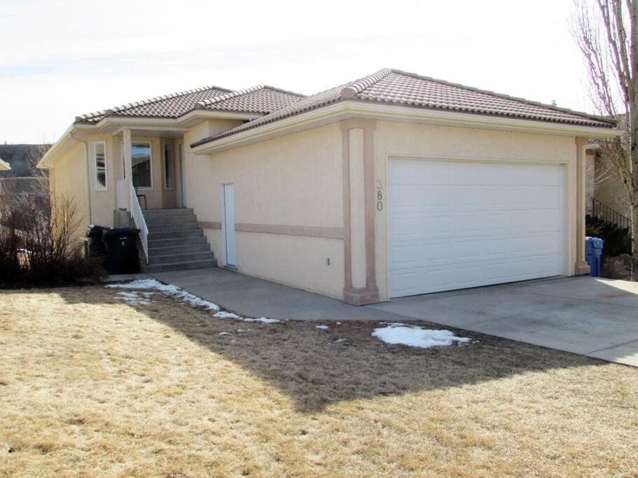 Paradise Canyon Golf Resort, Signature Walkout Condo 380 Lethbridge Dış mekan fotoğraf